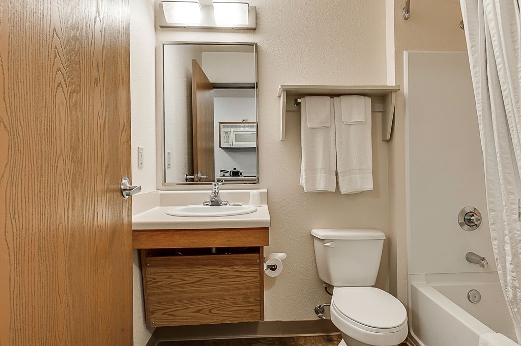Woodspring Suites Charlotte Gastonia Oda fotoğraf